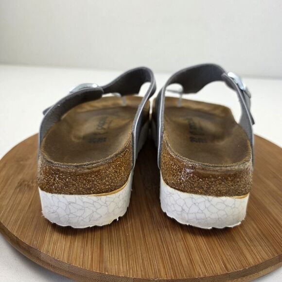 Birkenstock Papillio 39/ US 8 Gizeh Thong Sandals Metallic Silver Slip On‎ - Picture 3 of 14